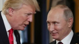 85% dos russos apoiam negociações entre Trump e Putin