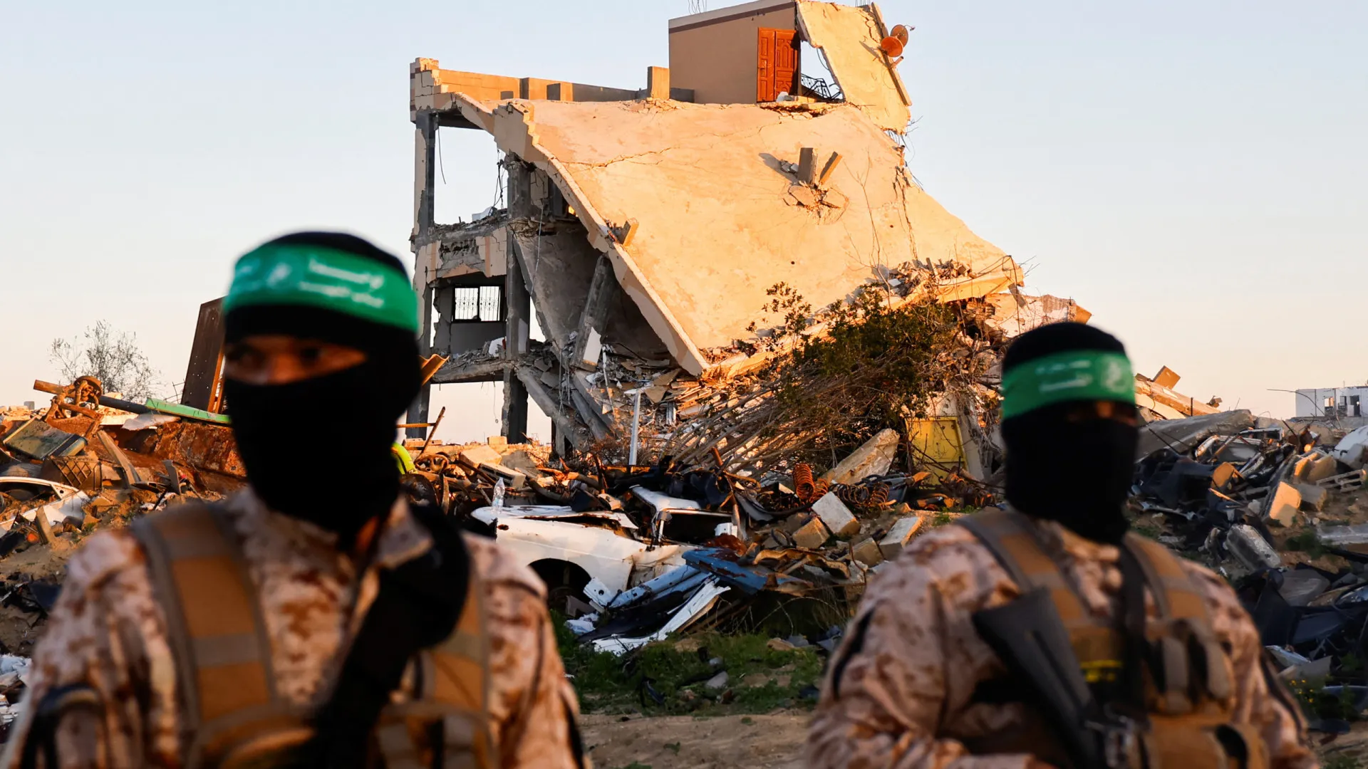 Israel suspende entrada de ajuda humanitária em Gaza para pressionar Hamas