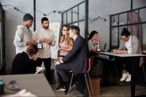 Por que você está usando agências de marketing e freelancers errados