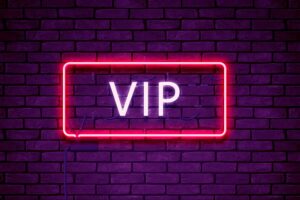 A maior mentira do luxo? A verdadeira exclusividade pode ser comprada