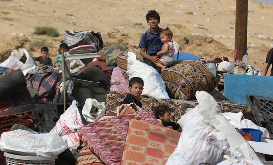 Bombardeio, privação e deslocamento continuam em Gaza