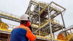 Aura Minerals reforça portfólio com aquisição de operação em Goiás por US$ 76 milhões