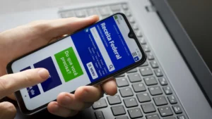 Receita volta a receber declarações do Imposto de Renda 2025 com multa para quem atrasou