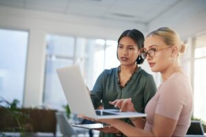 Como os empreendedores inteligentes estão protegendo sua marca e construindo riqueza - e como você também pode