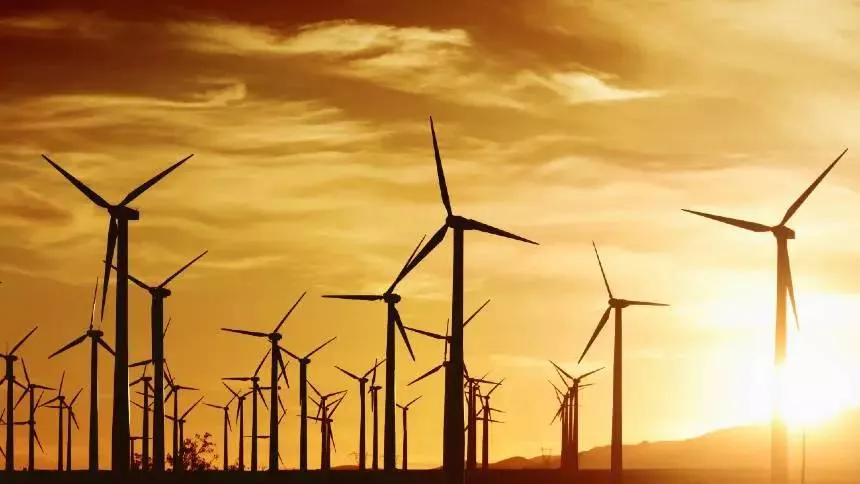 A “grande e bela” lei orçamentária de Trump afunda de vez setor de energia renovável dos EUA