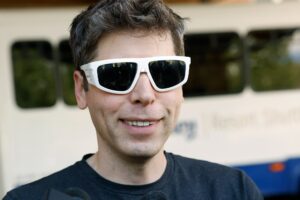 CEOs bilionários de tecnologia Elon Musk, Sam Altman lutando em x