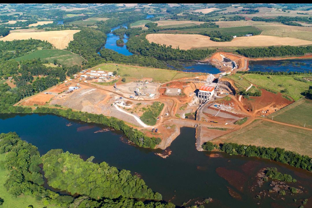 Paraná receberá investimento de R$ 1,1 bilhão em novas PCHs nos próximos dois anos