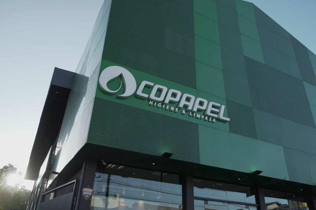 O crescimento recente inclui aquisições estratégicas, como a Rejovel no Paraná, e a integração à Allia, maior rede de higiene e limpeza da América do Sul