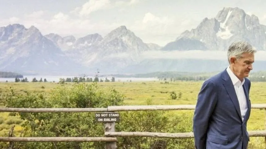Com dedo no “gatilho” (do corte de juros) e foco em Jackson Hole mercado aguarda Powell