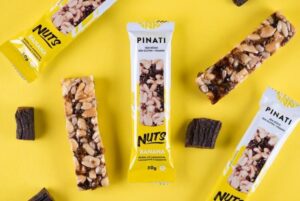 Hero adquire empresa brasileira de salgadinhos com sede no Paraná