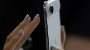 O iPhone mais esperado de 2025 não será lançado na China