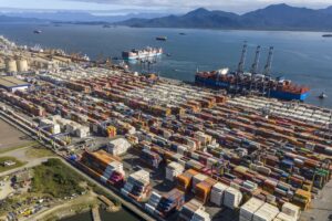 Porto de Paranaguá é concedido ao Consórcio Canal Galheta Dragagem