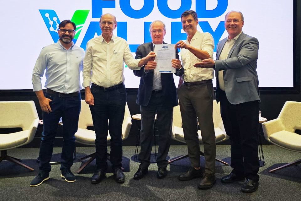 UFPR e Ocepar firmam parceria para impulsionar inovação agroindustrial