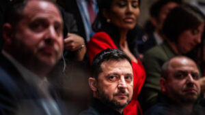 Putin convenceu Trump a vetar mísseis, diz Zelenski