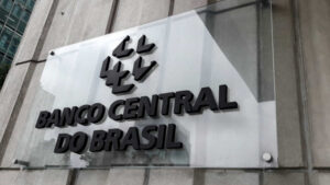 Banco Central muda regras para acabar contas bancárias fraudulentas