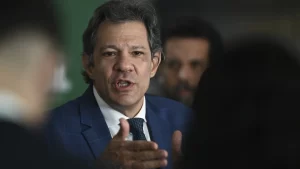 PL Antifacção aprovado pela Câmara asfixia PF e Receita, diz Haddad