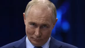 Não estamos mais próximos da paz na Ucrânia, diz Rússia após reunião com EUA