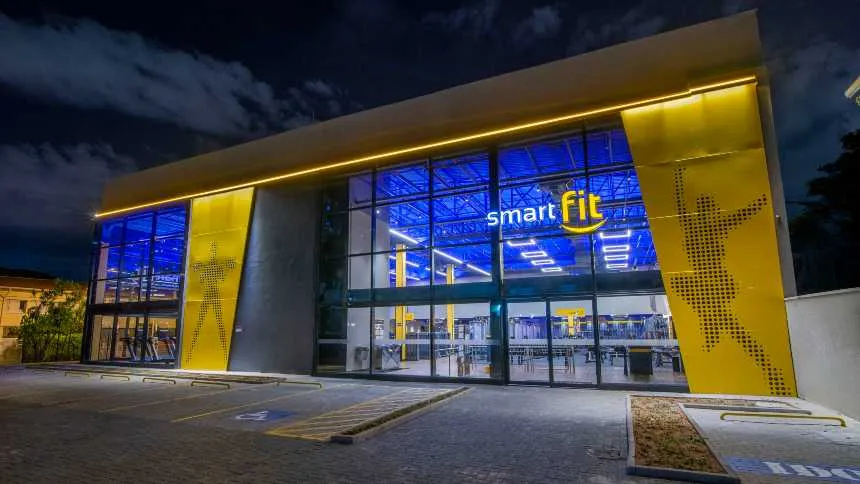 Smart Fit faz novo exercício em M&A e fortalece presença no Centro-Oeste