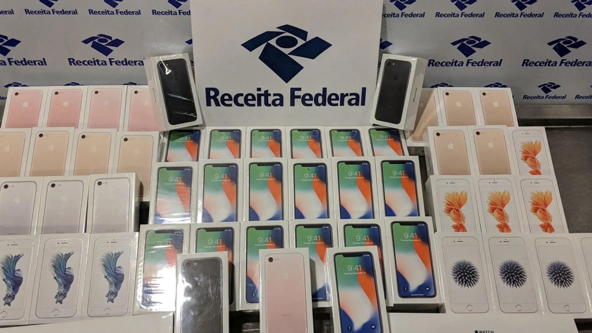 Leilão da Receita em SP tem iPhones, joias, veículos e antiguidades