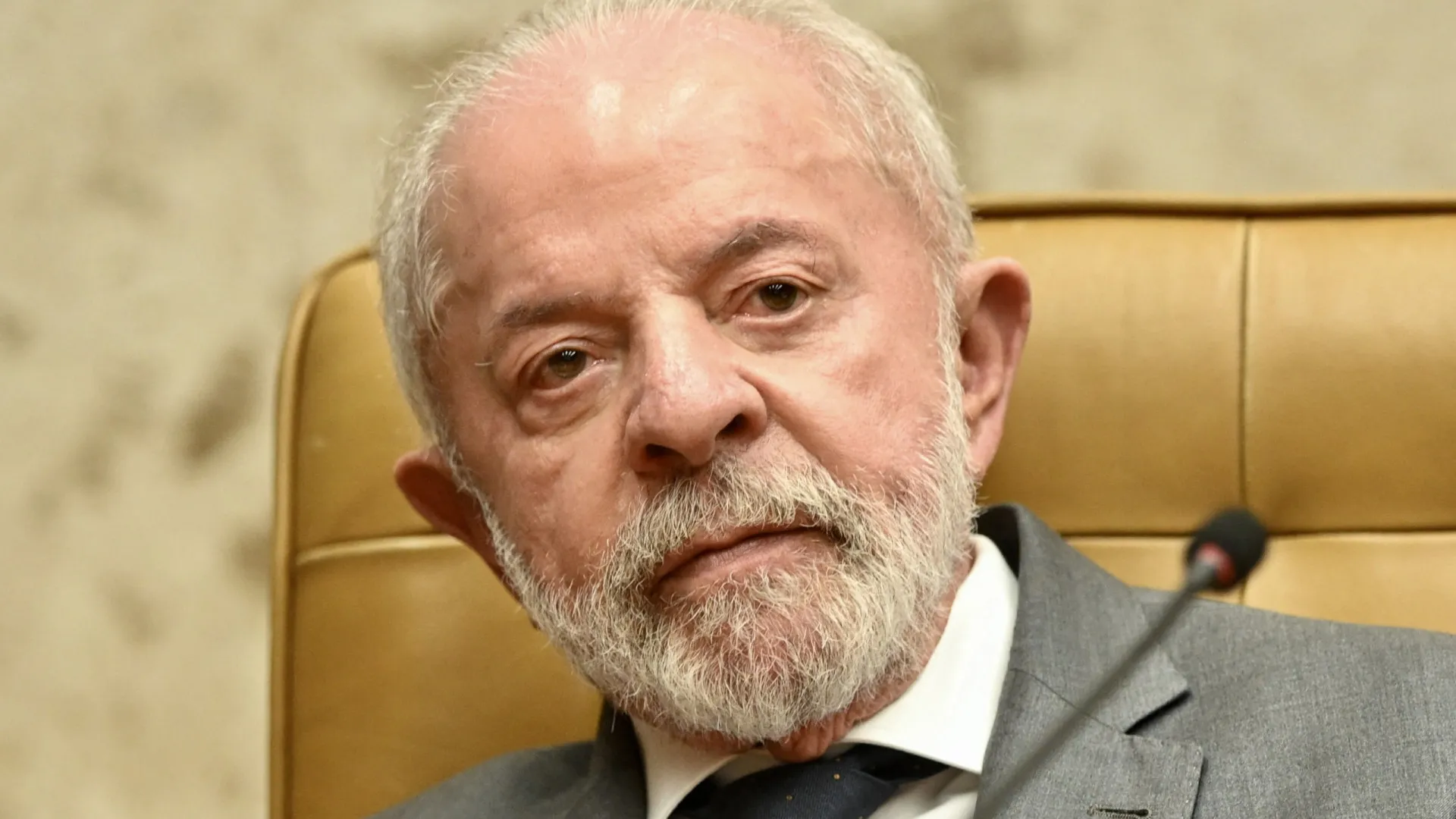 Veto de Lula a emendas contraria parlamentares, mas Congresso pretende evitar crise com governo