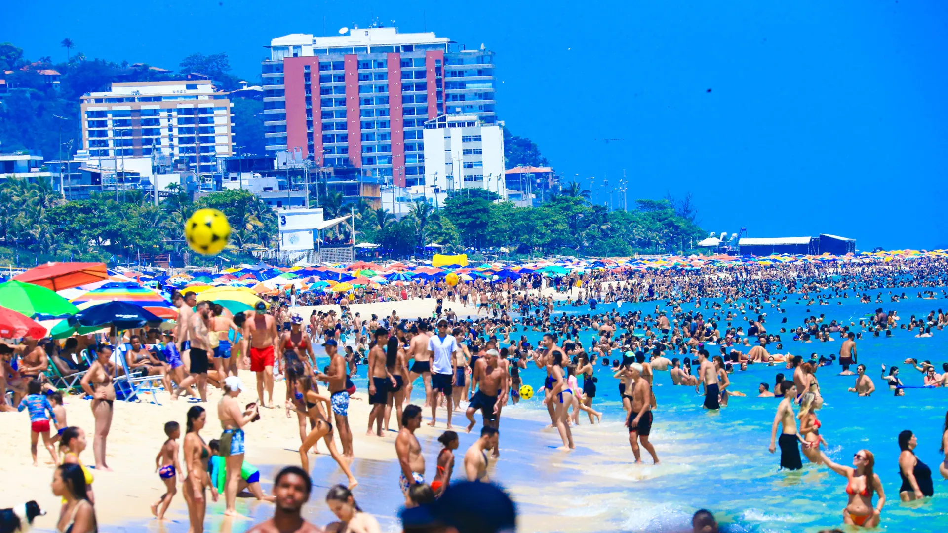 Final de ano na praia pode causar novo surto de conjuntivite