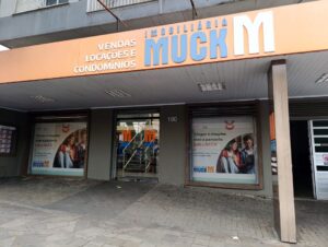 Auxiliadora Predial adquire Imobiliária Muck