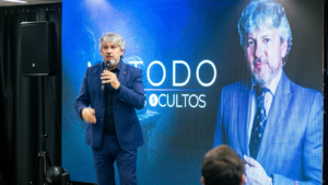 Apresentação do evento Método Créditos Ocultos durante encontro que reuniu contadores, advogados e empresários para discutir oportunidades tributárias no regime de lucro real.