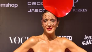 Estou chegando aos 50 segura, me cobrando menos e aproveitando mais, diz Ticiane Pinheiro