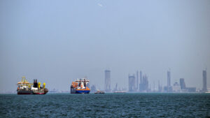 Preocupações com a economia global se aprofundam à medida que a guerra no Irã se arrasta