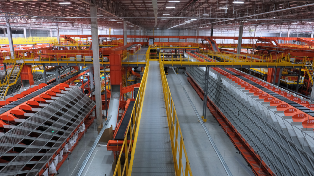 Shopee inaugura centro de distribuição no Paraná