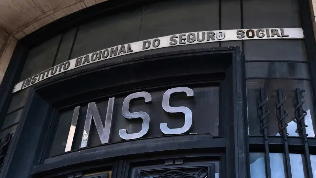 Dados de segurados do INSS vazam após falha de segurança