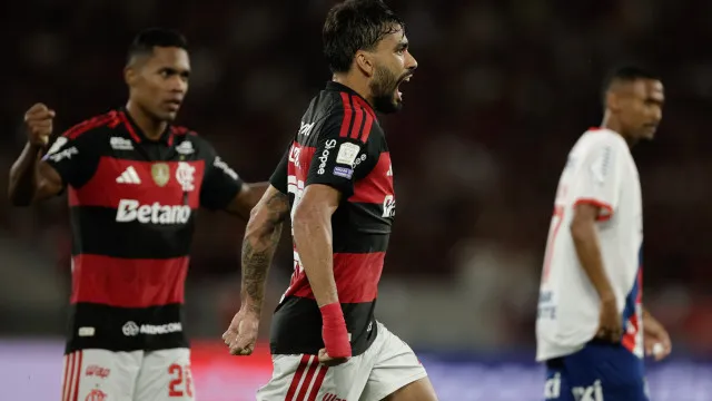 Flamengo pega o Vasco para manter embalo no Brasileirão e seguir na cola do líder Palmeiras
